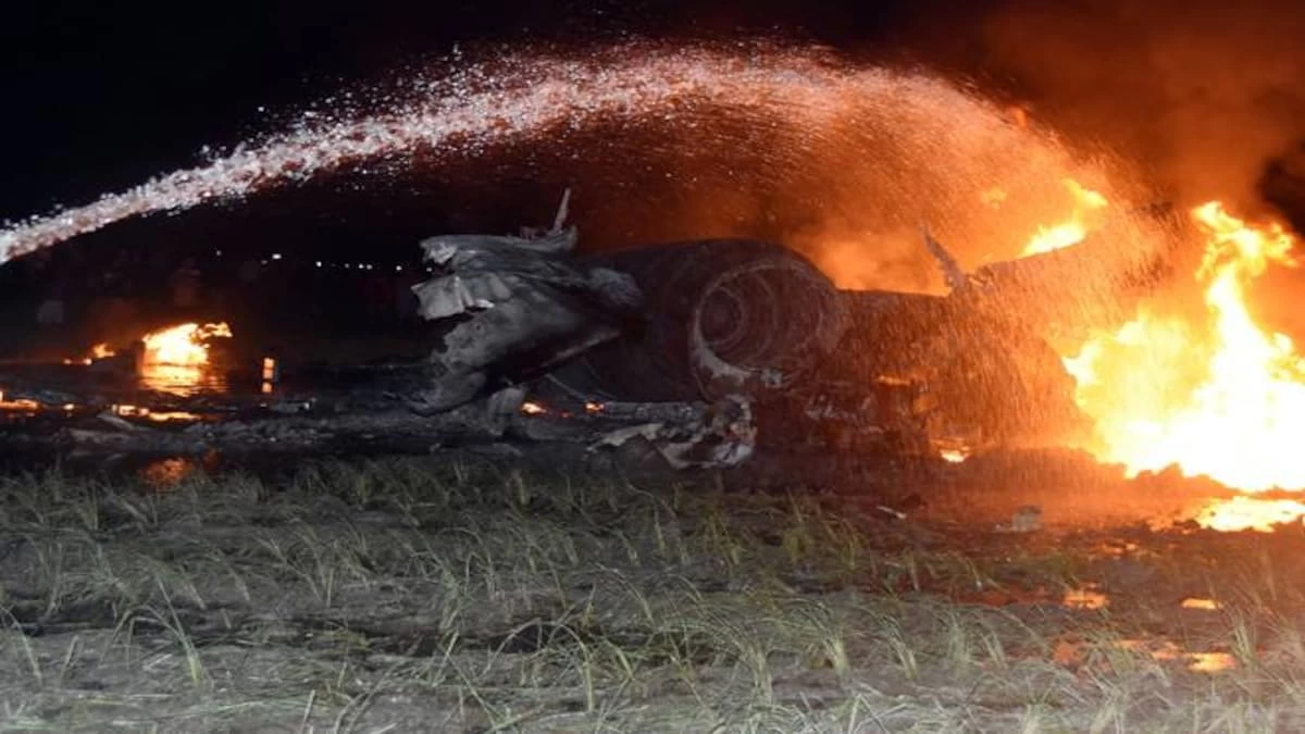 Χωρίς εναλλακτική λύση η Τουρκία: Συντριβή δύο "υπερμαχητικών" Su-35 μέσα σε πύρινη μπάλα - Και παραδοχή ήττας από το Rafale! (βίντεο)